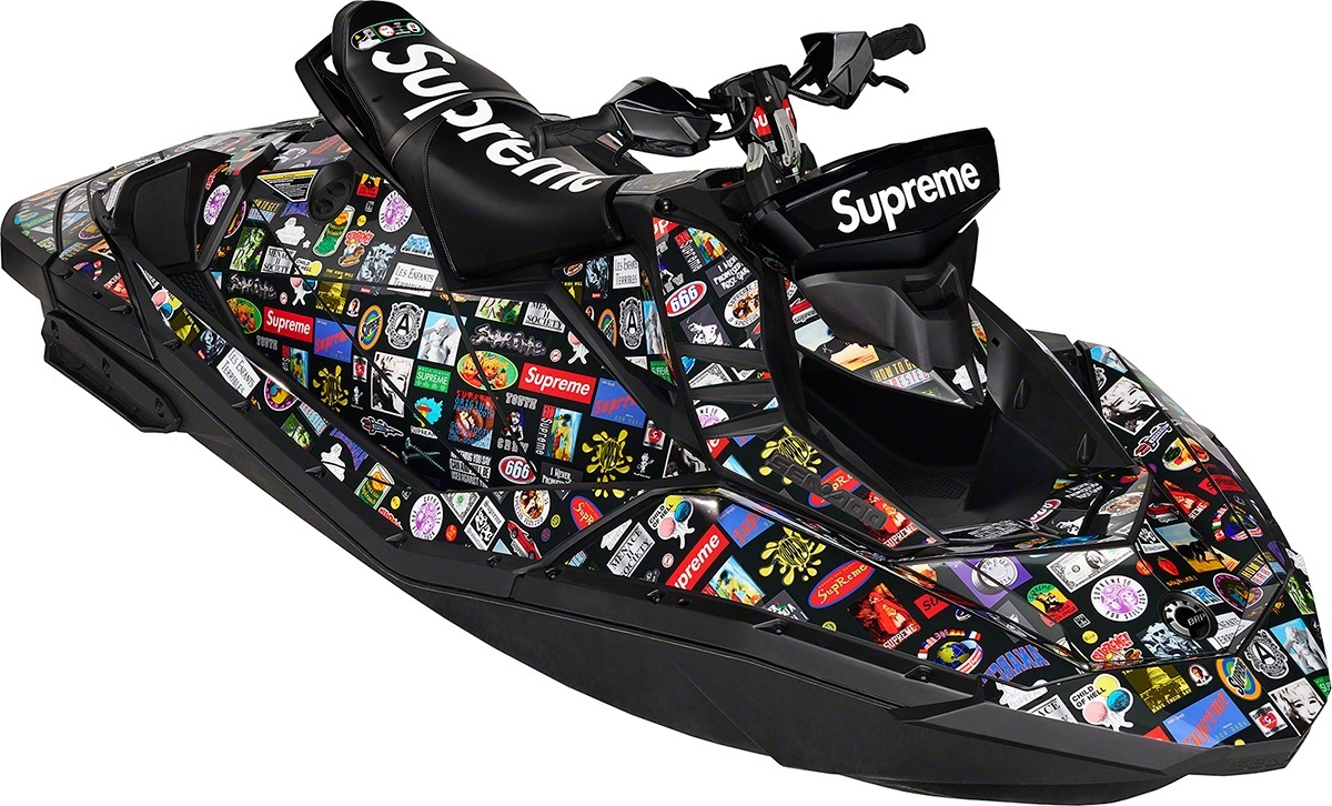 *In-store only* Supreme®/Sea-Doo® Spark TRIXX view 2